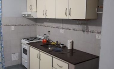 IMPECABLE TRIPLEX   EN COSTA AZUL.100 metros del mar