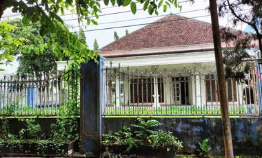 Disewakan Rumah 1,5 lantai di Raya Langsep Malang