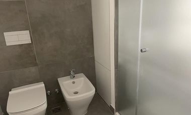 Excelente loft en alquiler a estrenar con cochera. Distrito Quartier, Retiro.