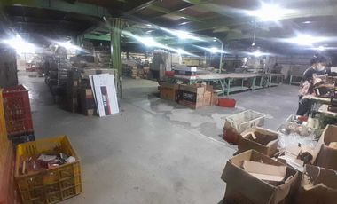 Gudang Kapuk Raya Luas 1258m2, Izin Industri Kontainer 20-40ft