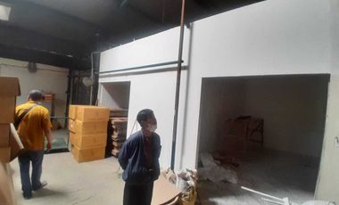 Gudang Kapuk Raya Luas 1258m2, Izin Industri Kontainer 20-40ft