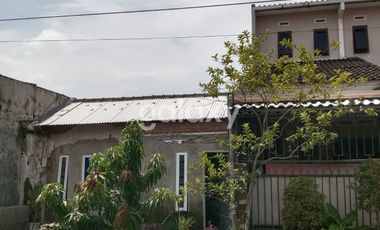 Rumah Perumahan Kalitengah Tanggulangin Sidoarjo Hadap Selatan