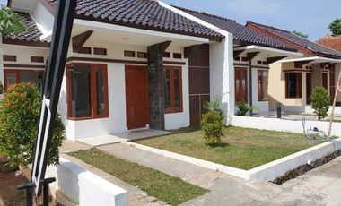 Dijual Rumah Siap Huni 2 kamar semi furnish Ciawigebang Kuningan Jawa Barat, Shm, Imb Dan Pam