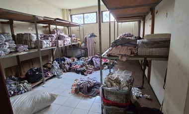 SEWA RUMAH 5 LANTAI 4x26 JEMBATAN LIMA ROW JALAN 3 MOBIL