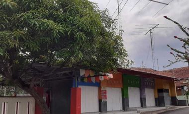 Rumah berikut 5 toko siap Cuan