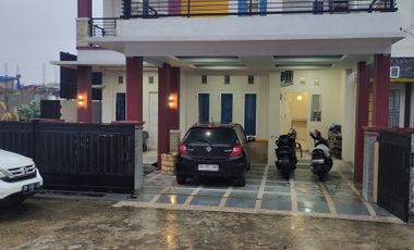 rumah 2 lantai cantik di jalur kampus unand