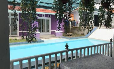 Dijual Villa 2 Lantai Full Furnished + Kolam Renang – Lokasi Strategis