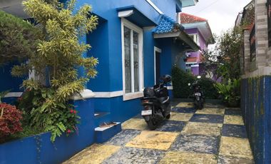 Dijual Villa 2 Lantai Full Furnished + Kolam Renang – Lokasi Strategis