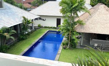 Villa mewah lokasi premium 700 meter ke pantai Sanur full furnish