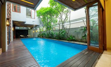 Disewa Rumah di Taman Golf 32 Lippo Karawaci