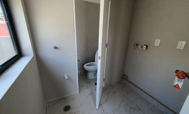 Casa de 186m2 en 3 niveles 2 recamaras roof privado en Mixcoac