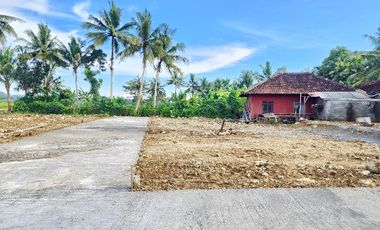 Dijual Dekat Kampus UNY Wates, Kulon Progo, Dekat Pasar Wates