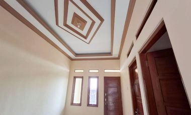 rumah murah 2 lantai di sanggrahan cemani grogol