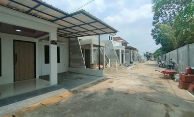 Rumah Minimalis Harga Murah Ciputat Tangerang selatan Dekat Stasiun