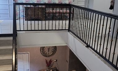 RUMAH MEWAH FURNISH DI PERUMAHAN ELIT SAMARINDA ULU 7762