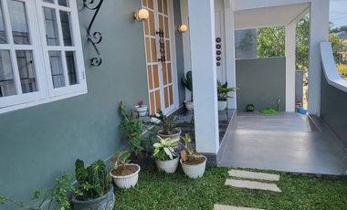 RUMAH MEWAH FURNISH DI PERUMAHAN ELIT SAMARINDA ULU 7762