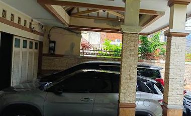 Di jual cepat rumah besar di tebet timur jakarta selatan