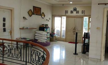 Di jual cepat rumah besar di tebet timur jakarta selatan