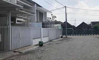 RUMAH TANPA DP, HANYA 300 JUTAAN 10 MENIT DARI JL. RAYA MERR SURABAYA