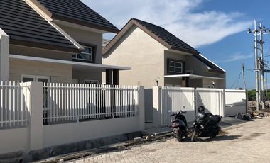 RUMAH TANPA DP, HANYA 300 JUTAAN 10 MENIT DARI JL. RAYA MERR SURABAYA