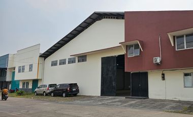 Dijual Gudang Jatake siapa pakai ada kantornya 2 lantai