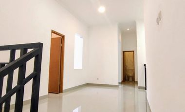 Rumah Baru 2 lantai Cukup Bayar 2 Jt Cicilan 7jt-an Di Jakarta Timur