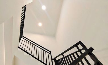 Rumah Baru 2 lantai Cukup Bayar 2 Jt Cicilan 7jt-an Di Jakarta Timur