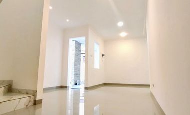 Rumah Baru 2 lantai Cukup Bayar 2 Jt Cicilan 7jt-an Di Jakarta Timur