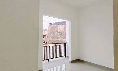Rumah Baru 2 lantai Cukup Bayar 2 Jt Cicilan 7jt-an Di Jakarta Timur