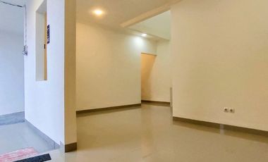 Rumah Baru 2 lantai Cukup Bayar 2 Jt Cicilan 7jt-an Di Jakarta Timur