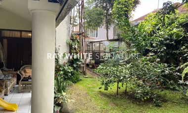 Dijual Rumah Strategis & untuk Usaha,  Jl. Maribaya, Bandung