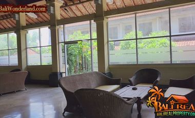 Lahan 25 Are Dijual Nego dengan Bangunan Bekas Hotel