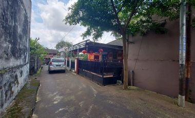Dijual rumah dgn tanah luas di  Lebak Sebatok  Taman Kenten Palembang