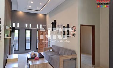 Dijual Rumah Murah  Full Furniture di Sebelah Hotel El Royal - Bwi