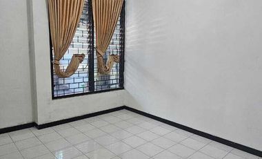 Rumah Kontrakan Bagus dan Terawat di Manyar, Surabaya