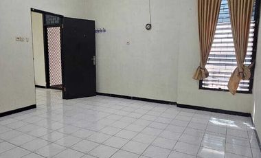 Rumah Kontrakan Bagus dan Terawat di Manyar, Surabaya