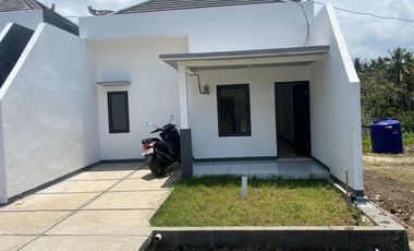 Rumah minimalis Tabanan Udayana Estate