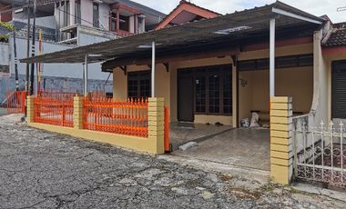 Di Sewakan Rumah Full Furnish 4 Bd Di Balikpapan
