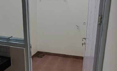 Rumah Catalonia Deltamas Cikarang Luas 84 m2 Rp 35 Jt/Th 2 KT 1 KM