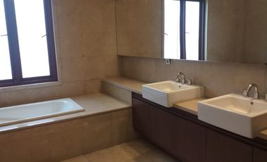 SIAP HUNI - RUMAH MEWAH TOWN HOUSE, PEJATEN TIMUR PASAR MINGGU