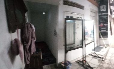 Rumah Usaha 1 Menit Dari UKSW Salatiga