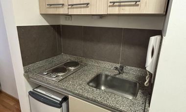 MONOAMBIENTE AMOBLADO en PALERMO con BALCON y PILETA