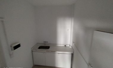 Gran Oficina en Venta. En impecable estado. Super Luminosa