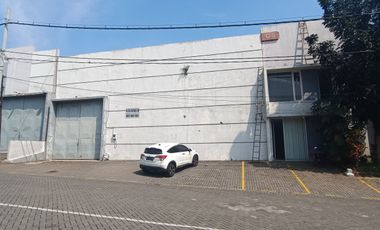 Gudang di dekat pintu tol Singosari Malang