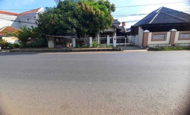 Jual Tanah dan Bangunan Rumah di Jatiwangi, Majalengka