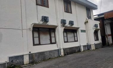 0838 - Disewakan Gudang Babat 924 m² + Kantor 2 Lantai