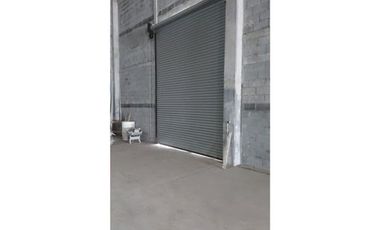 BODEGA EN RENTA PARQUE INDUSTRIAL  300 SANTA CATARINA