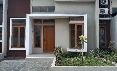 rumah di slawi sapphire aeathetic new