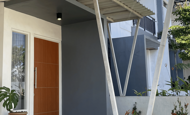 MURAHH Rumah Villa Mewah 2 Lantai Selangkah Wisata Malang Sky Land