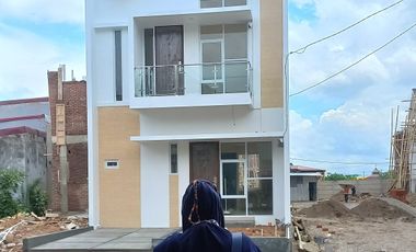 Rumah 2 Lt Ala Scandinavian Terlaris Strategis di Hertasning Paopao